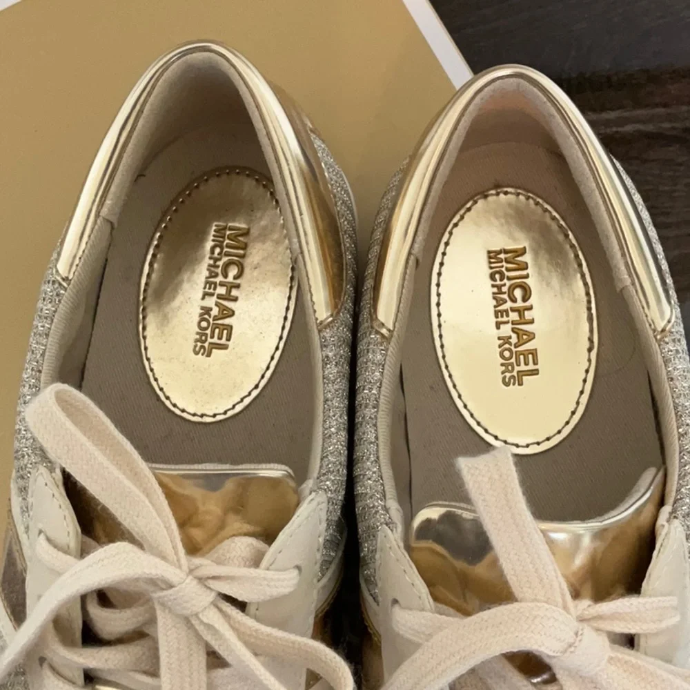 MICHAEL KORS Keaton Stripe Sneaker Pale Gold - Picture 4 of 7